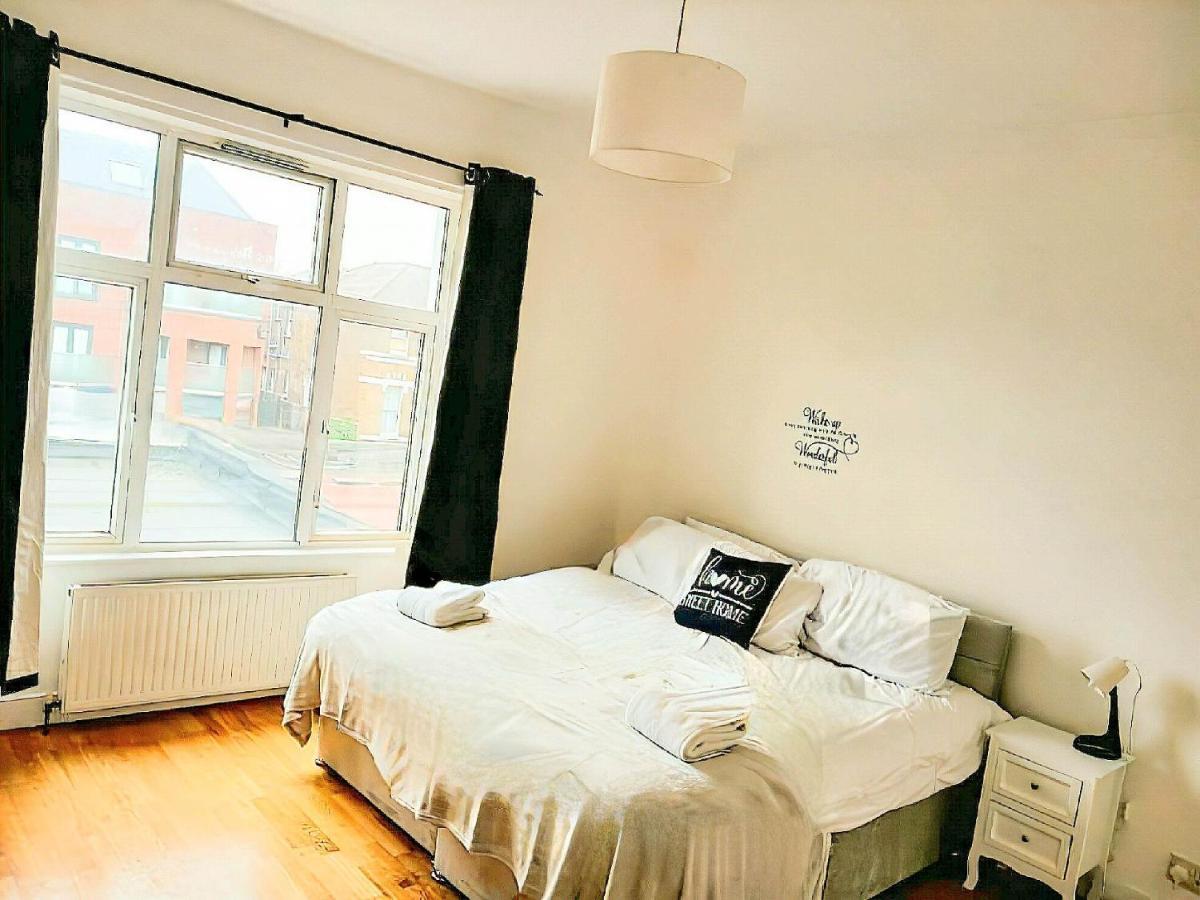 Home Away From Home Londres Extérieur photo